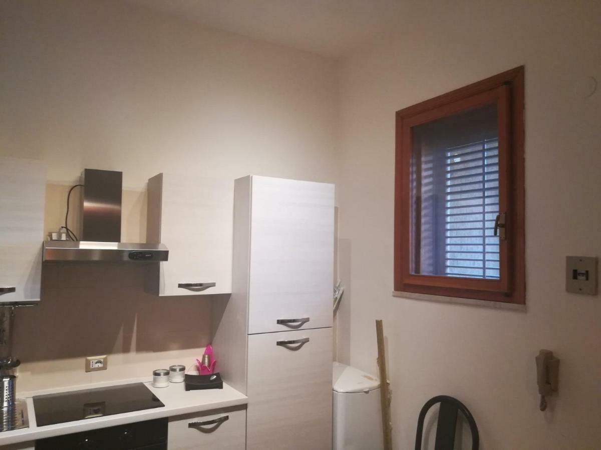Elegance Apartment Taormina Letojanni Buitenkant foto